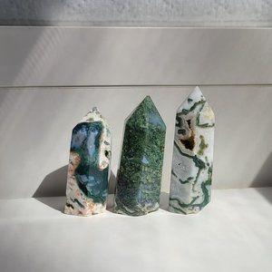 "Little Mountains' moss agate tower Trio
